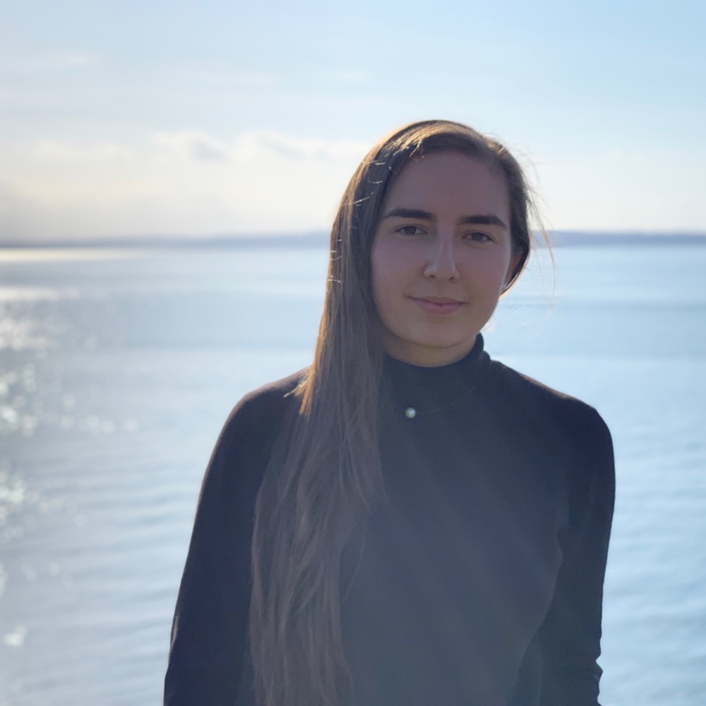 Meet your Posher, Juliette